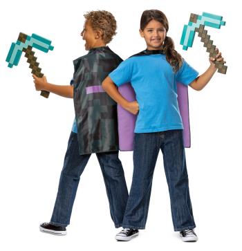 Disguise - Minecraft Role Play - Pickaxe & Cape Set